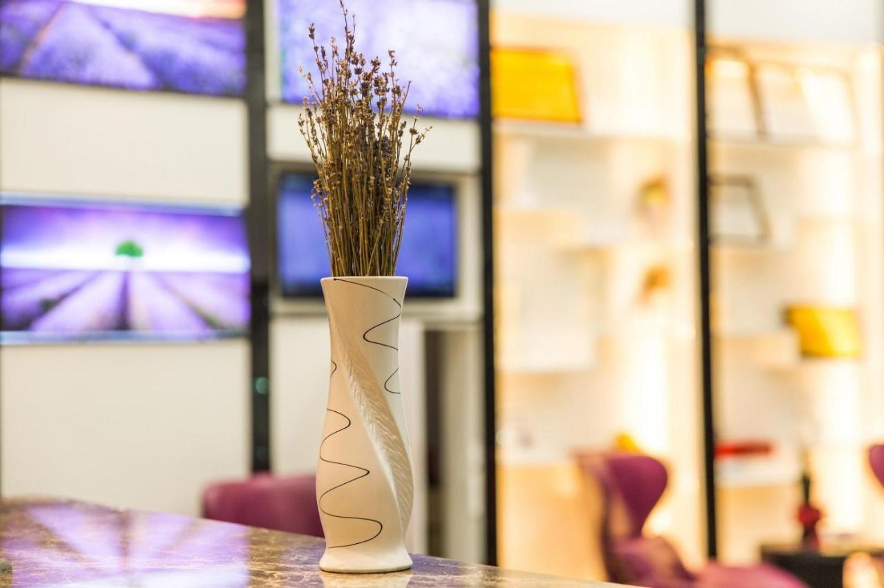 Lavande Hotels Heze Changjiang Road Wanda Plaza Exterior foto