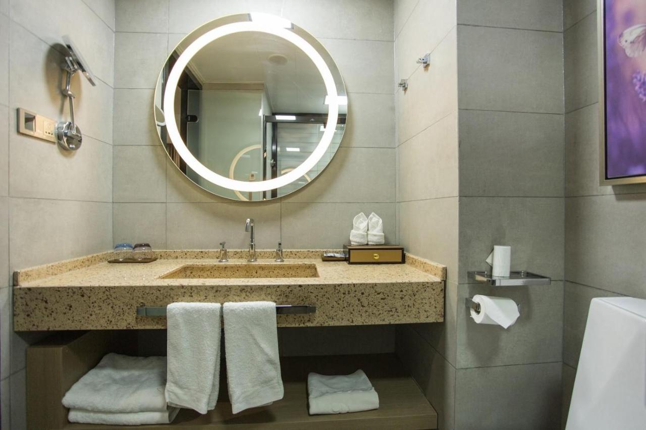 Lavande Hotels Heze Changjiang Road Wanda Plaza Exterior foto